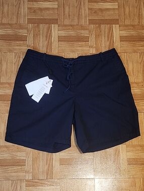 Lacoste Navy Blue Women's Athletic Shorts  Size 44